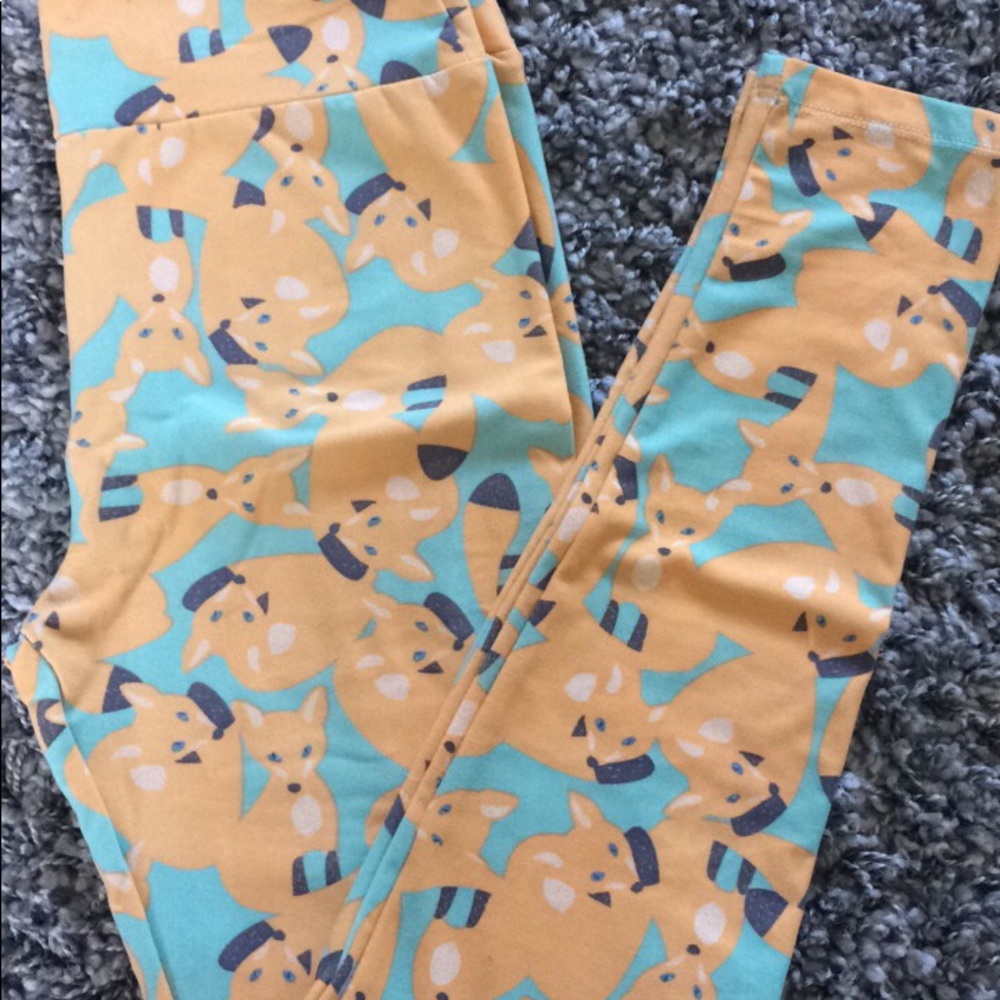 LulaRoe OS NWOT Foxes